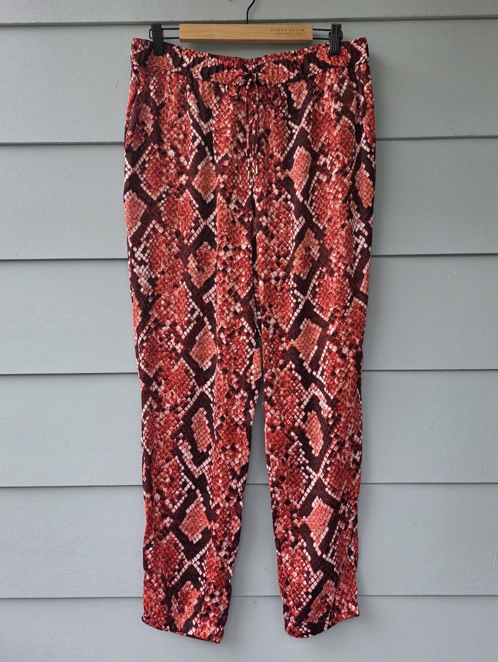 Michael Kors Red Snake-Print Drawstring Jogger Pants (12)